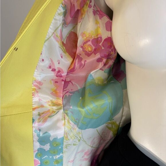 Vintage Yellow Women's Leather Jacket - Picture 4 of 8